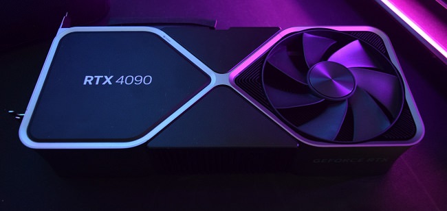 کارت گرافیک RTX 4090 نسخه مرجع یا FE