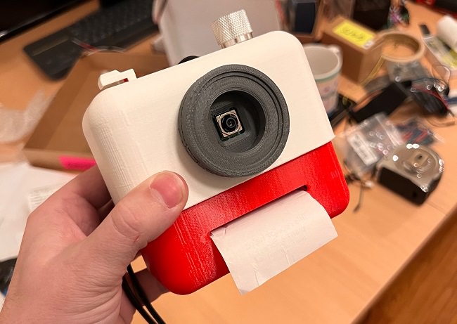 دوربین Poetry Camera