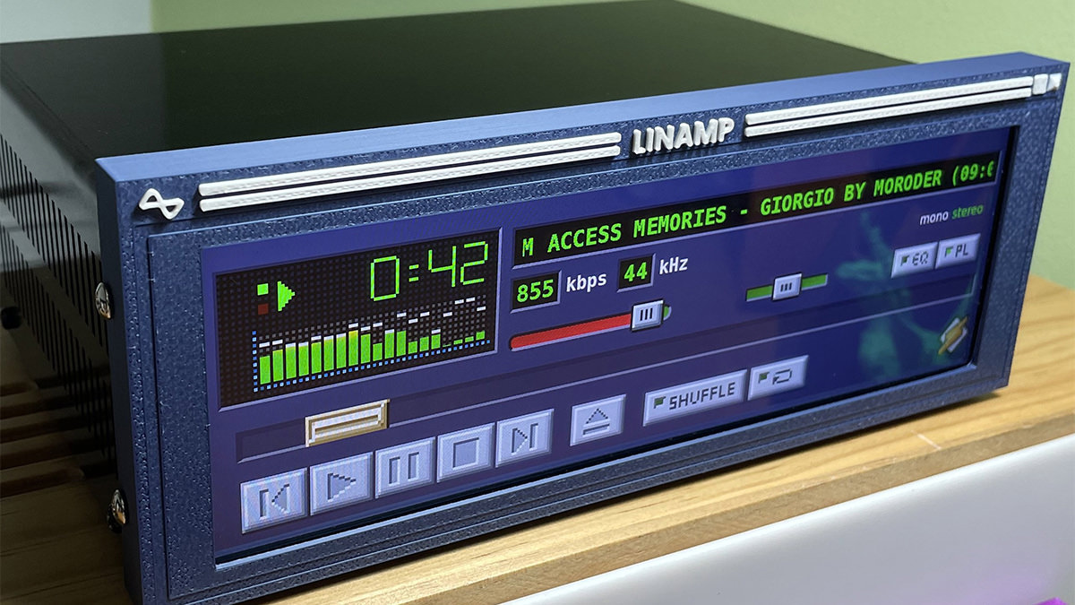نسخه فیزیکی موزیک پلیر Winamp