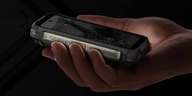 کوچکترین گوشی مقاوم جهان به نام Armor Mini 20T Pro
