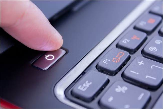 نکات لازم بعد از خیس شدن لپ تاپ