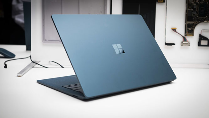 stock-laptops-2.jpg