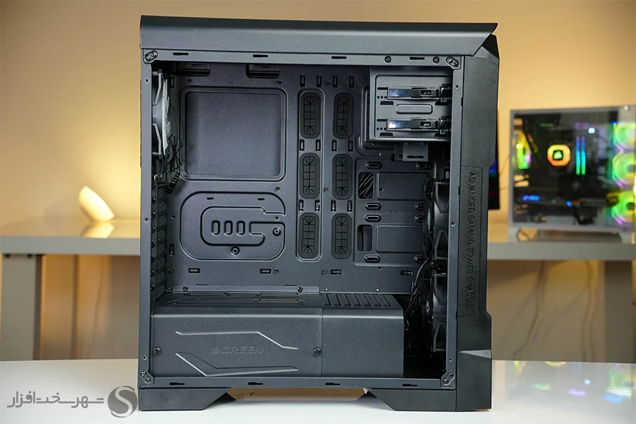 Green-Sriker-Case-x900-54.webp