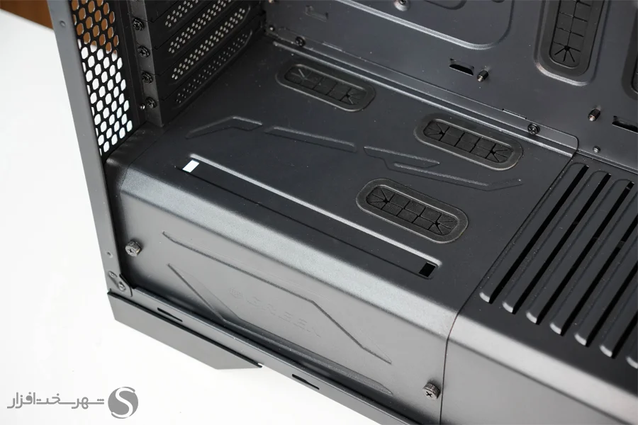 Green-Sriker-Case-x900-67.webp