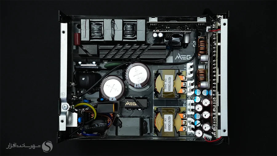 MSI-MEG-AI1600T-PSU-digital-controller