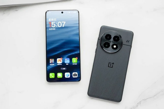 oneplus13.webp