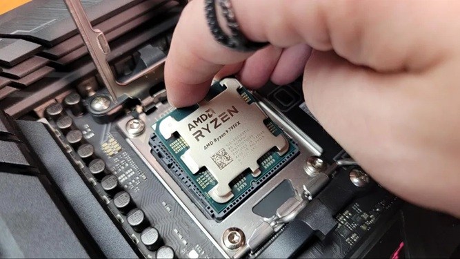 cpu-side.jpg