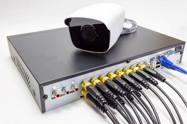 انتخاب بین NVR و DVR