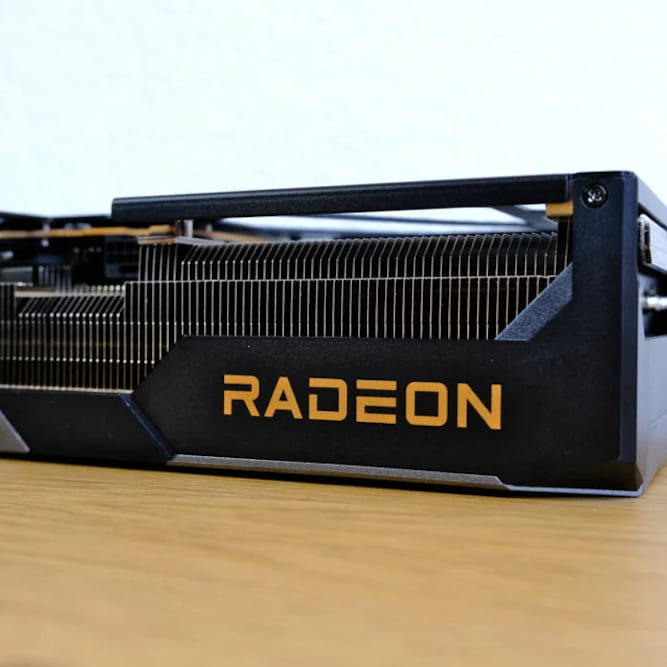 گرافیک RX 9060 XT