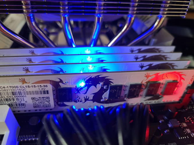 رم DDR4 