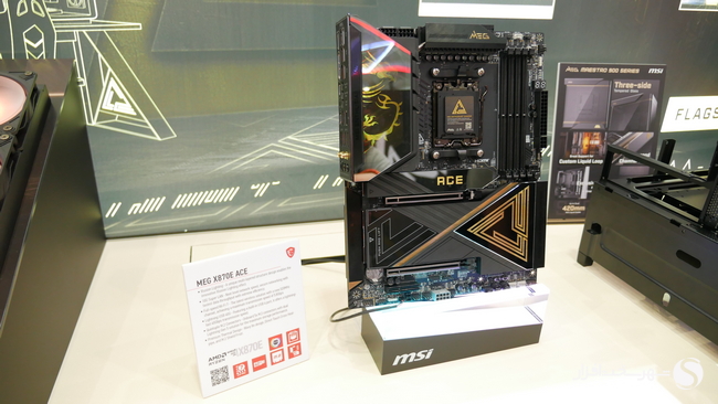 تصاویر مادربرد MEG X870E ACE