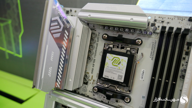 اسلات های MAG X870E Tomahawk Wi-Fi P