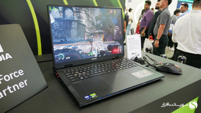 تصویر MSI Raider 18 HX AI A2XW