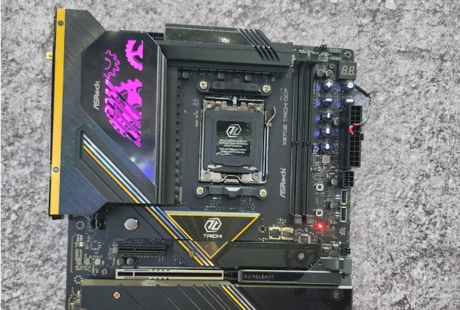 مادربرد X870E Taichi OCF