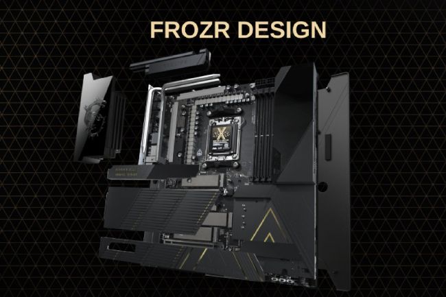 تصویر مادربرد MEG X870E GODLIKE X EDITION