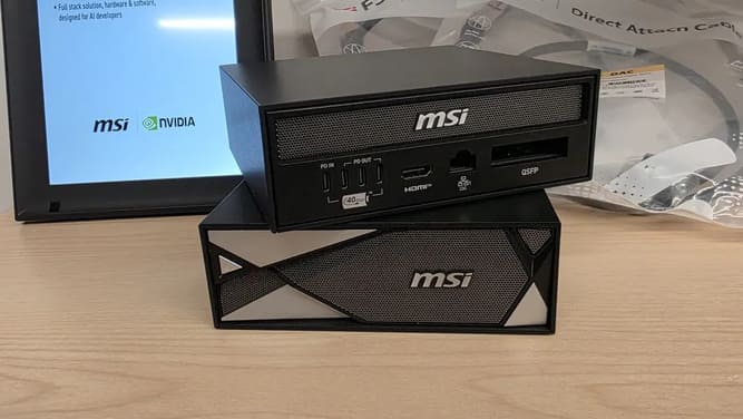 ابر کامپیوتر جیبی MSI 