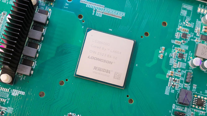 پردازنده چینی Loongson 3B6000 تنها یک سوم Ryzen 5 9600X قدرت دارد