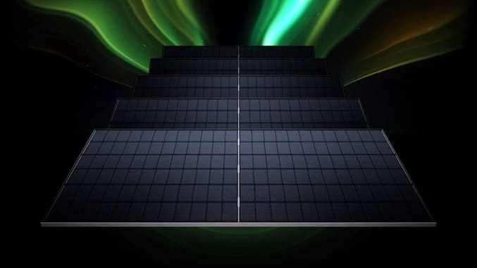 پنل‌های خورشیدی دوطرفه شرکت AE Solar