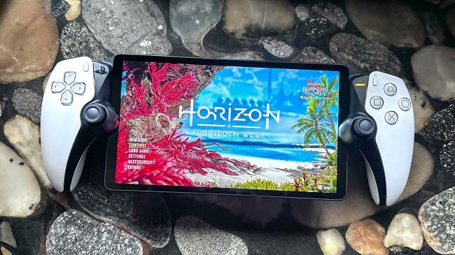 PS Portal در حال اجرای بازی Horizon Forbidden west