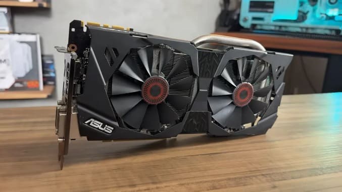 نسخه دست ساز GTX 970 با 8 گیگابایت حافظه گرافیکی