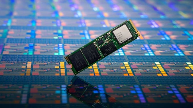 همکاری انویدیا و SK Hynix برای تولید AI SSD