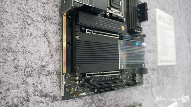 درگاه‌های PCIe مادربرد ASRock X870 Taichi Creator