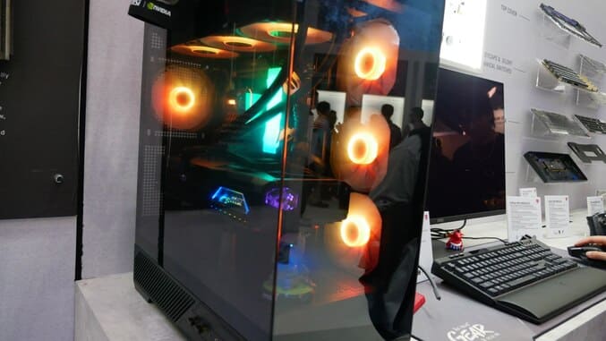 mag-pano-130R-2.jpg