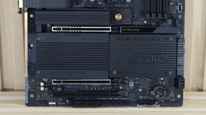 PCIe-8-01.jpg