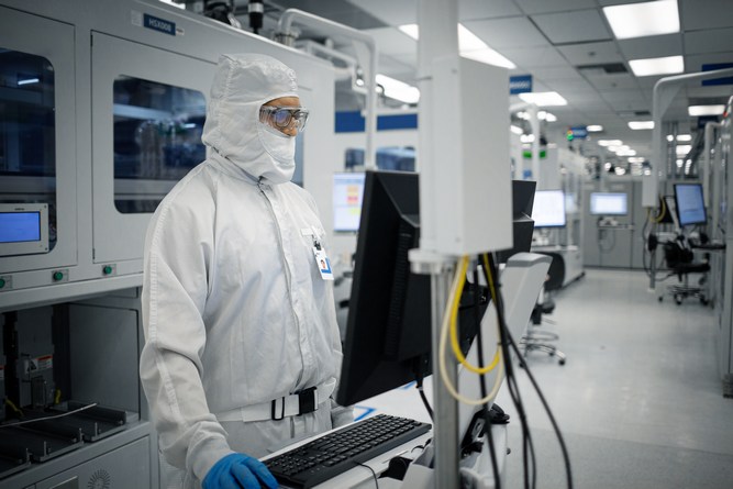 Intel-Foundary-02.jpg