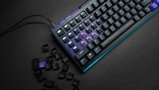 کلیدهای کیبورد Logitech G G512 X