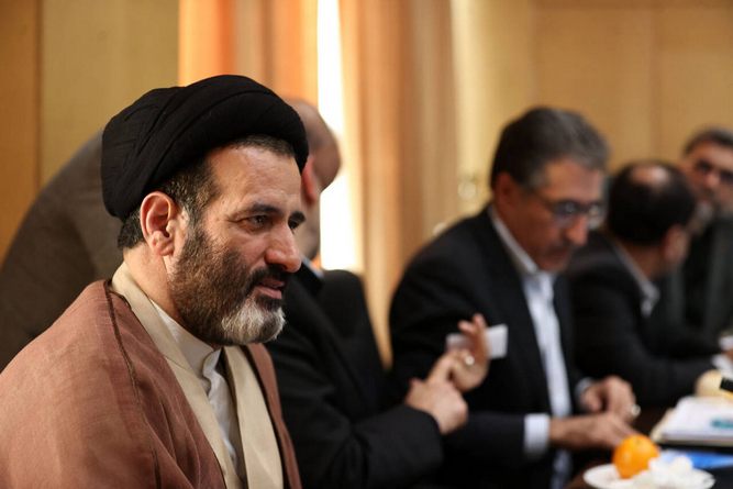 حسینی کیا نماینده مجلس