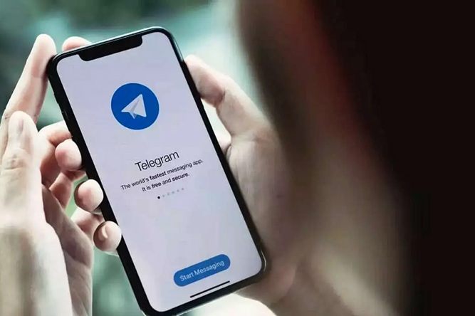 نرم افزار تلگرام روی گوشی 