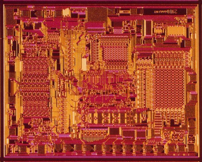 8086-die.jpg
