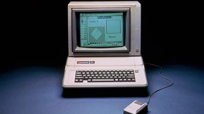 Apple-50-Logo-2.jpg