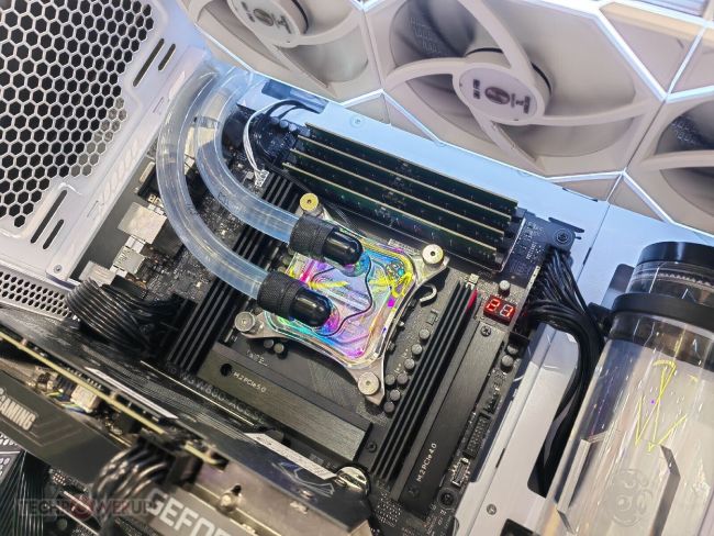 ddr5-10000-2.jpg