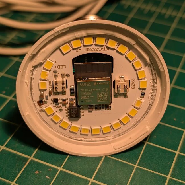lamp-2.jpg