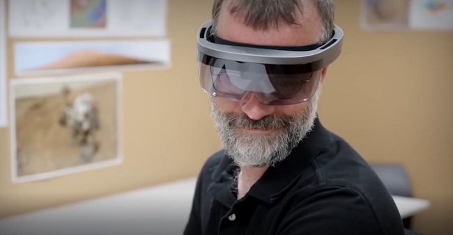 Hololens-v2.jpg