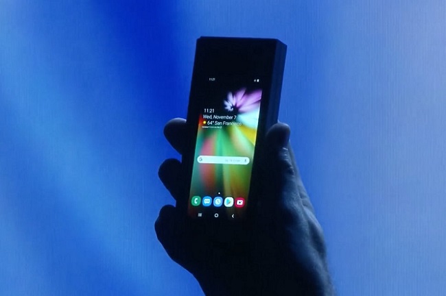 samsung-foldable-phone-2.jpg