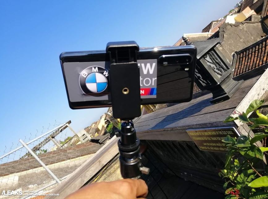 2019-03-01 14_42_59-Huawei P30 Pro spotted in real with Richard Yu; Blue model also leaked - Gizmoch.jpg