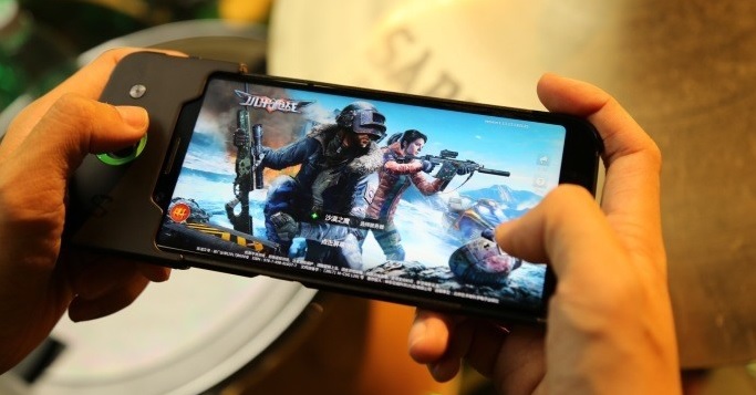 stadia-smartphone.jpg