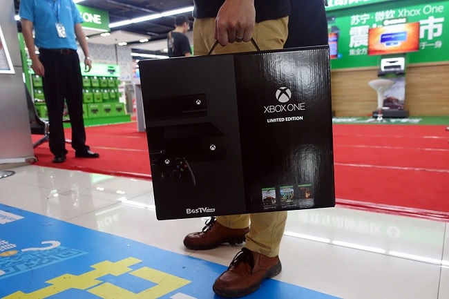 consoles2.jpg