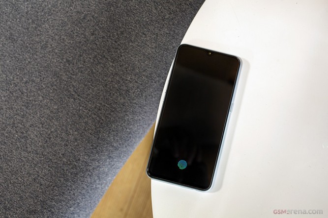RealmeXT-004.jpg