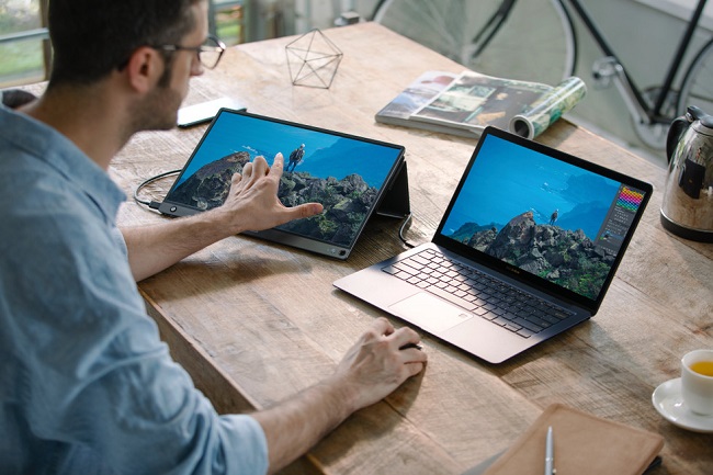 asus-zenscreen-touch-2.jpg