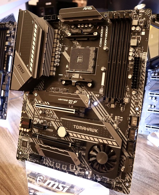 MSI-X570-02.jpg