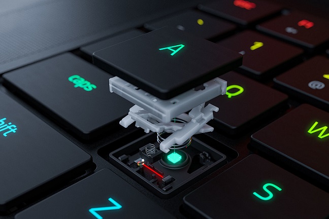 RAZER-03.jpg