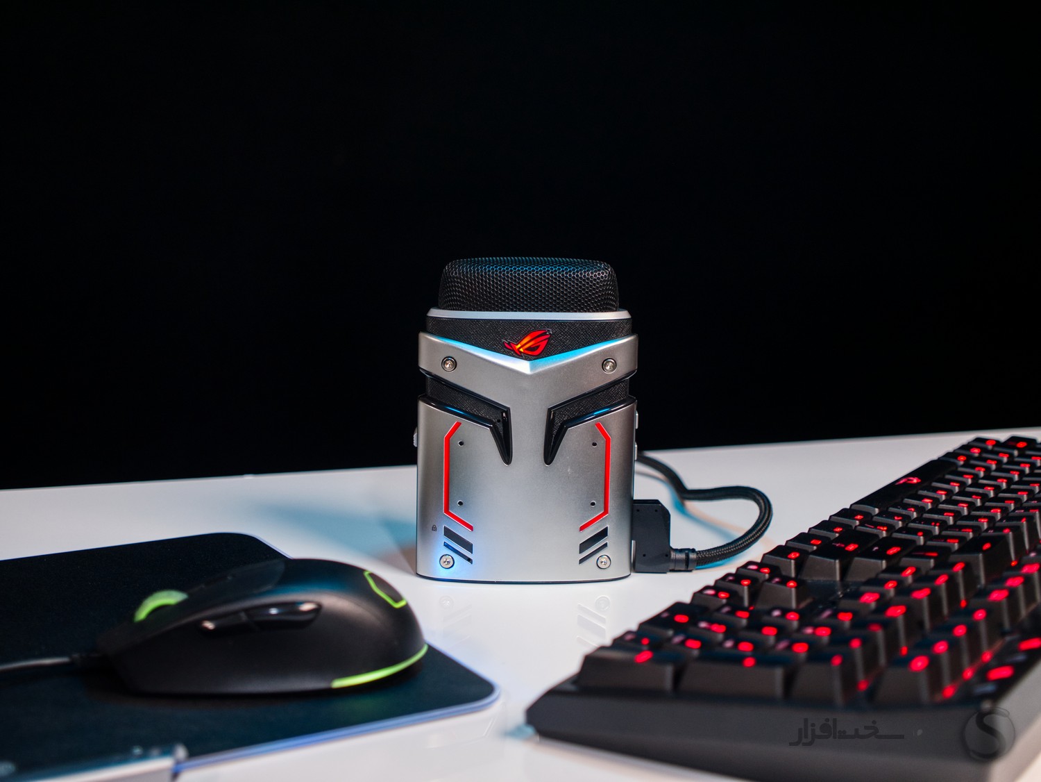 ROG-Strix-Magnus-06.jpg