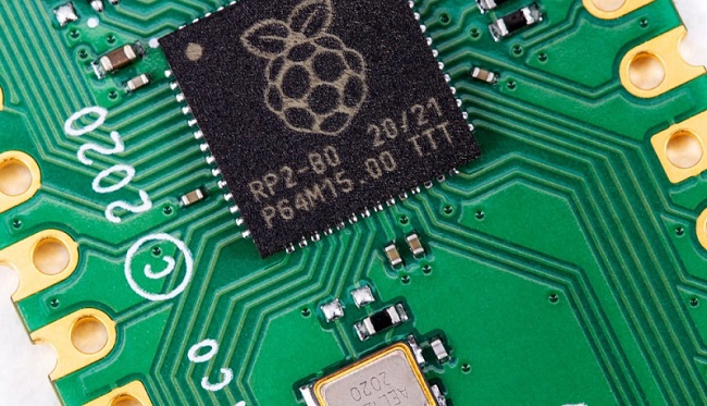 20210113114204_Raspberry-Pi-Pico-detail.jpg
