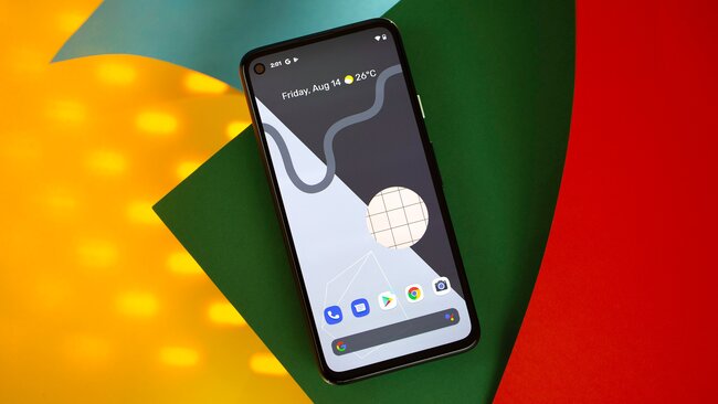 NextPit_Google_Pixel_4a_front.jpg