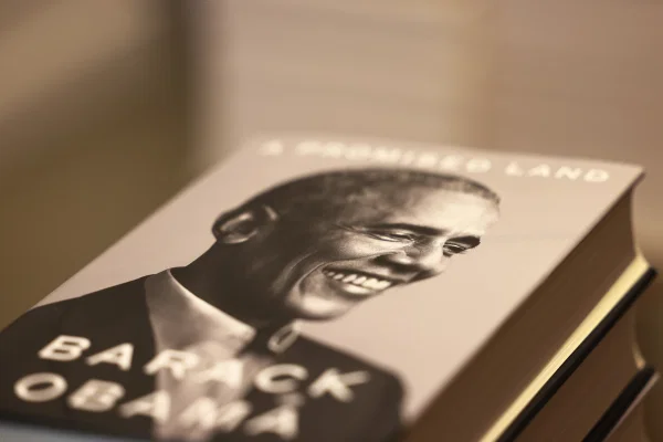 barack-obama-a-promised-land.webp