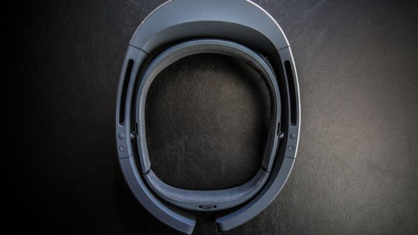 microsoft-msft-hololens-8818